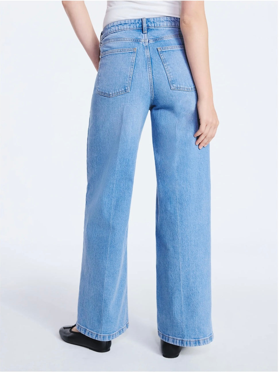 Free Assembly Women's High Rise Relaxed Wide Leg Jeans with Front Crease