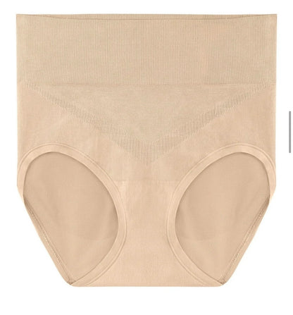 Women's Smoothing Seamless Brief Panty with Light Shaping from Vanity Fair Radiant Collection