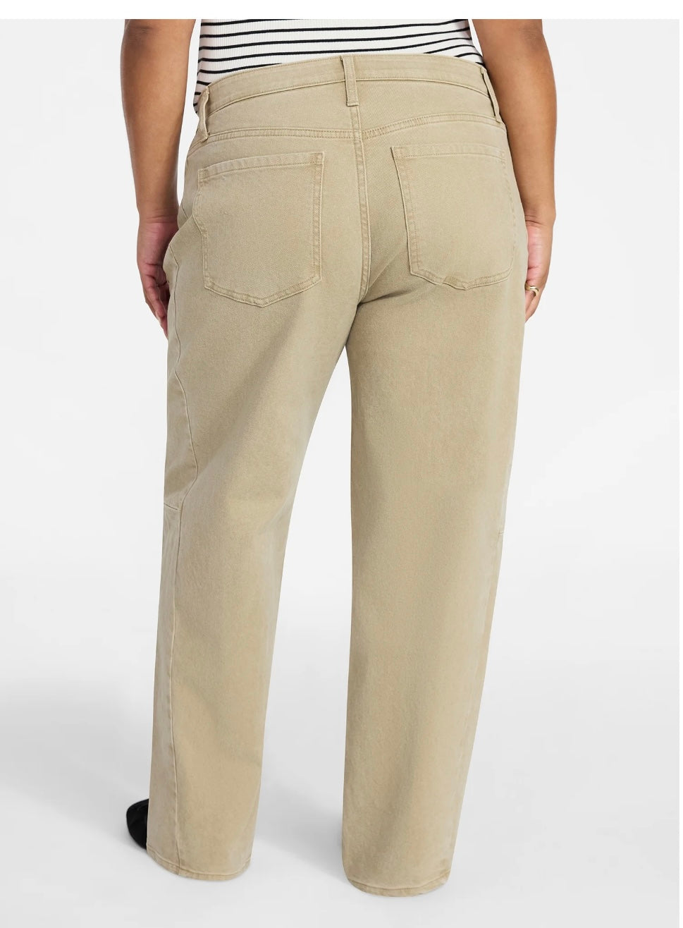 Terra & Sky Women's Plus Size High Rise Barrel Jeans, 28" Inseam