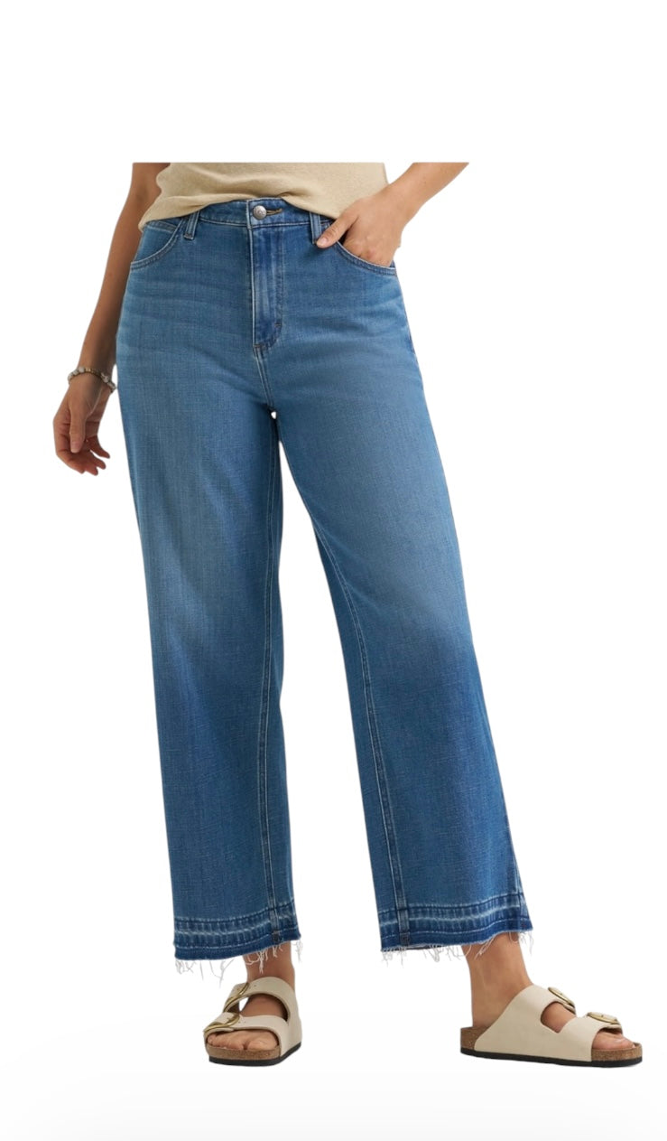 The Lee® Women's Heritage Wide Leg Crop Jeans