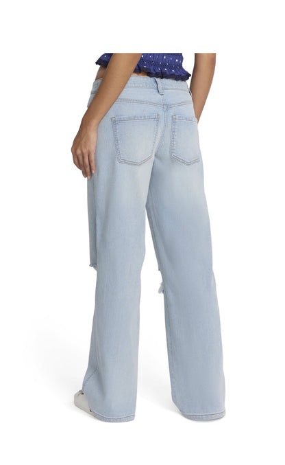 Mills by Millie Bobby Brown Women's Light Wash Boyfriend Jean