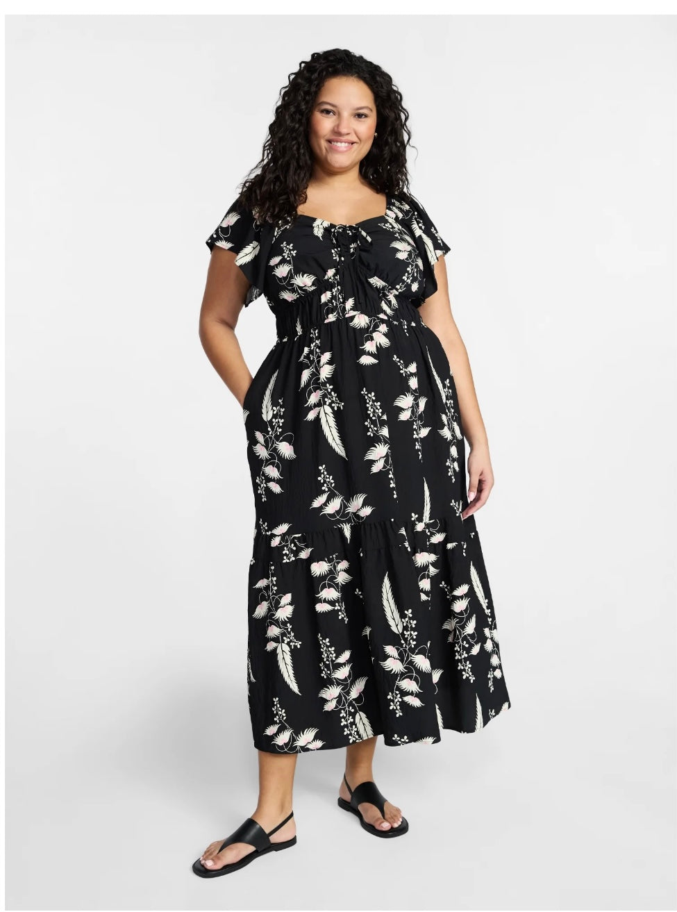 Terra & Sky Women's Plus Size Sweetheart Maxi Dress with Flutter Sleeves
