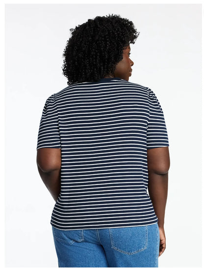 Terra & Sky Women's Plus Size Crewneck Top with Short Puff Sleeves