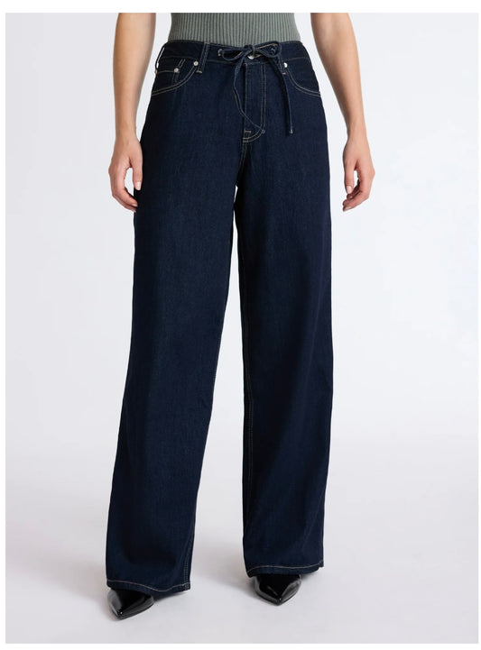 Scoop Women’s Relaxed Low Slung Jeans, Size 6