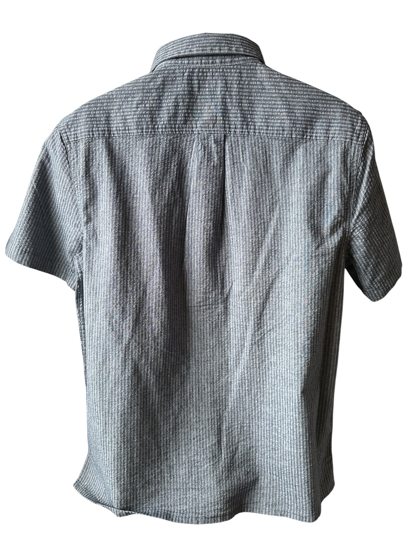 Free Assembly Men's Button Front Seersucker Shirt with Short Sleeves