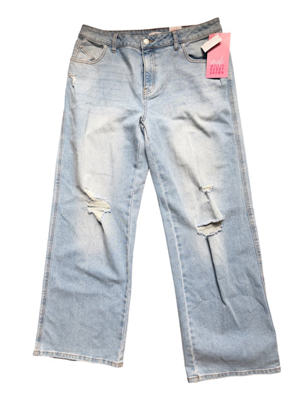 Mills by Millie Bobby Brown Women's Light Wash Boyfriend Jean