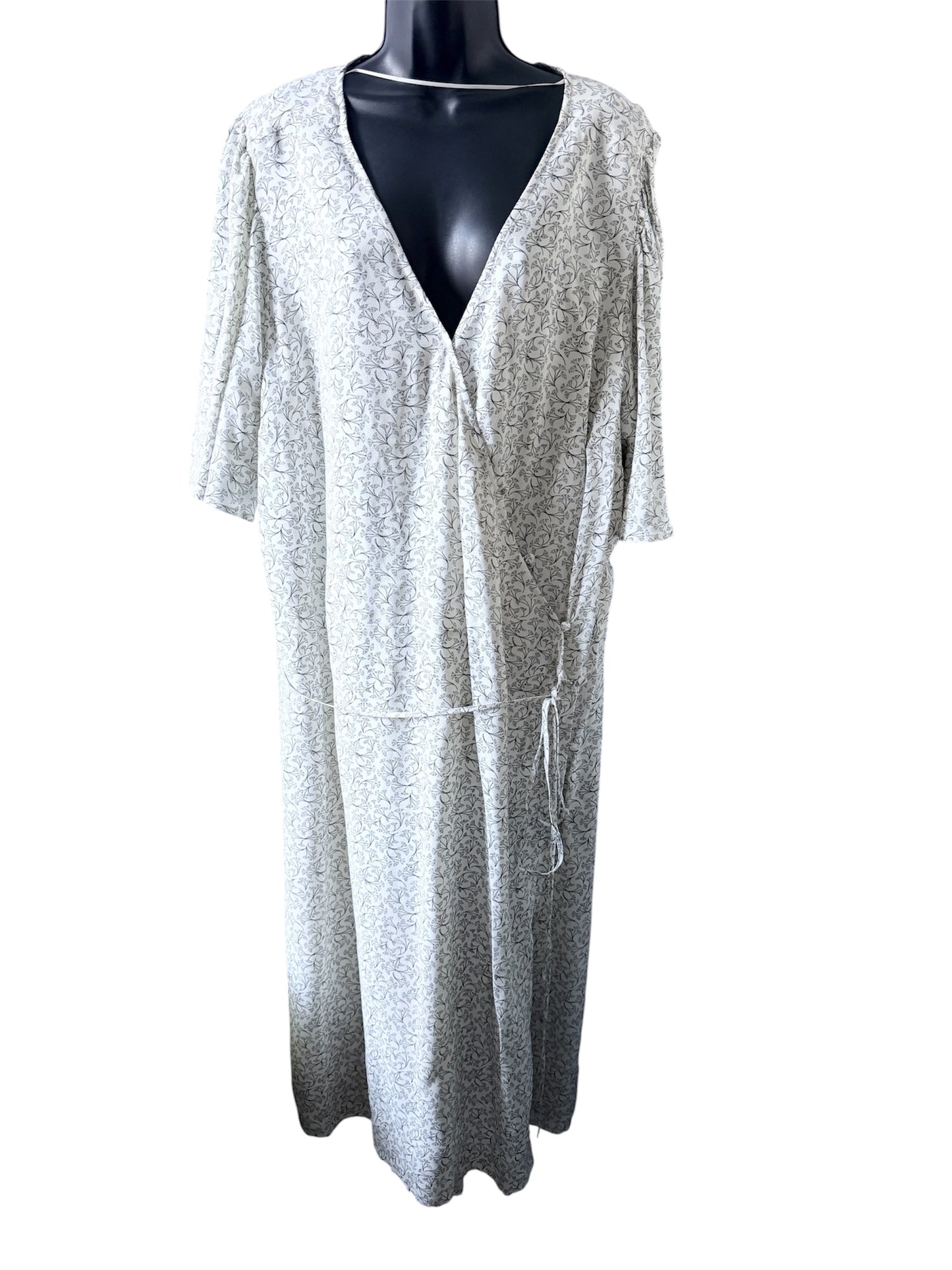 Terra & Sky Women's Plus Size Midi Wrap Dress with Elbow Sleeves