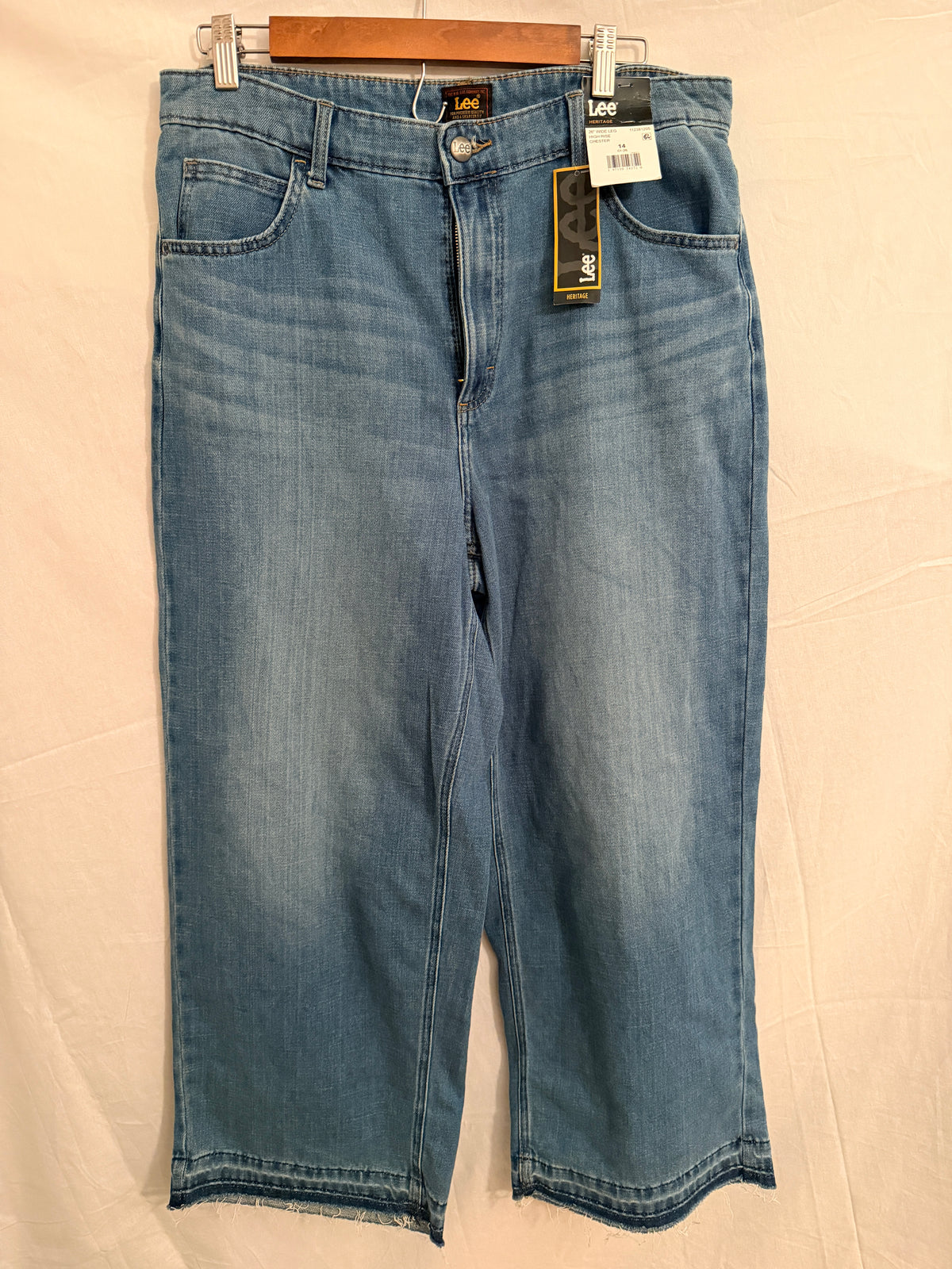 The Lee® Women's Heritage Wide Leg Crop Jeans