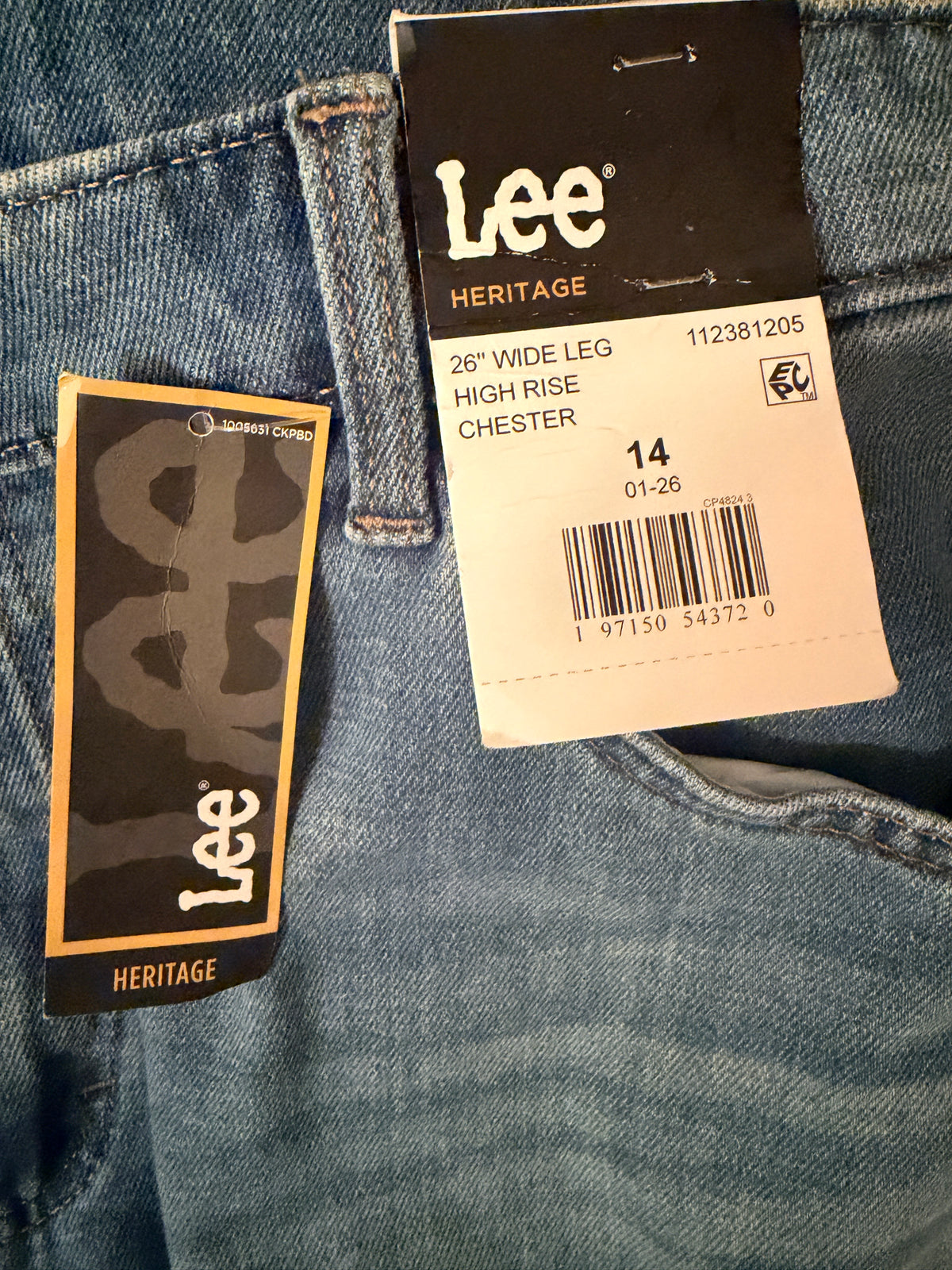The Lee® Women's Heritage Wide Leg Crop Jeans