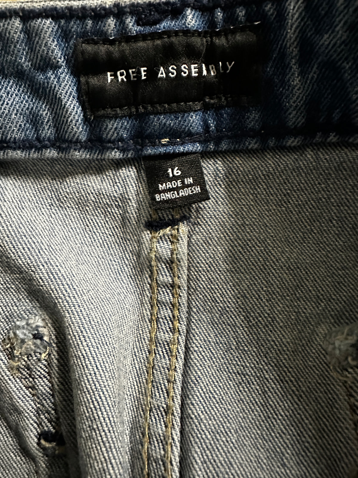 Wide Leg Patch Pocket Jeans for Women from Free Assembly