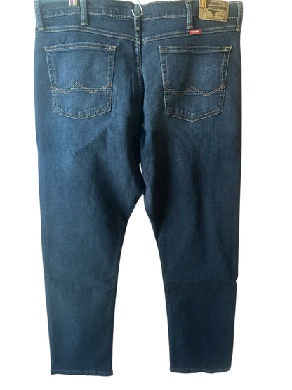 Wrangler Men's Athletic Fit Jean