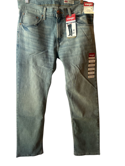 Wrangler Men’s Slim Straight Fit Jeans with Stretch