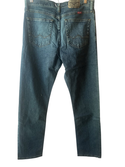 Wrangler Men’s Slim Straight Fit Jeans with Stretch