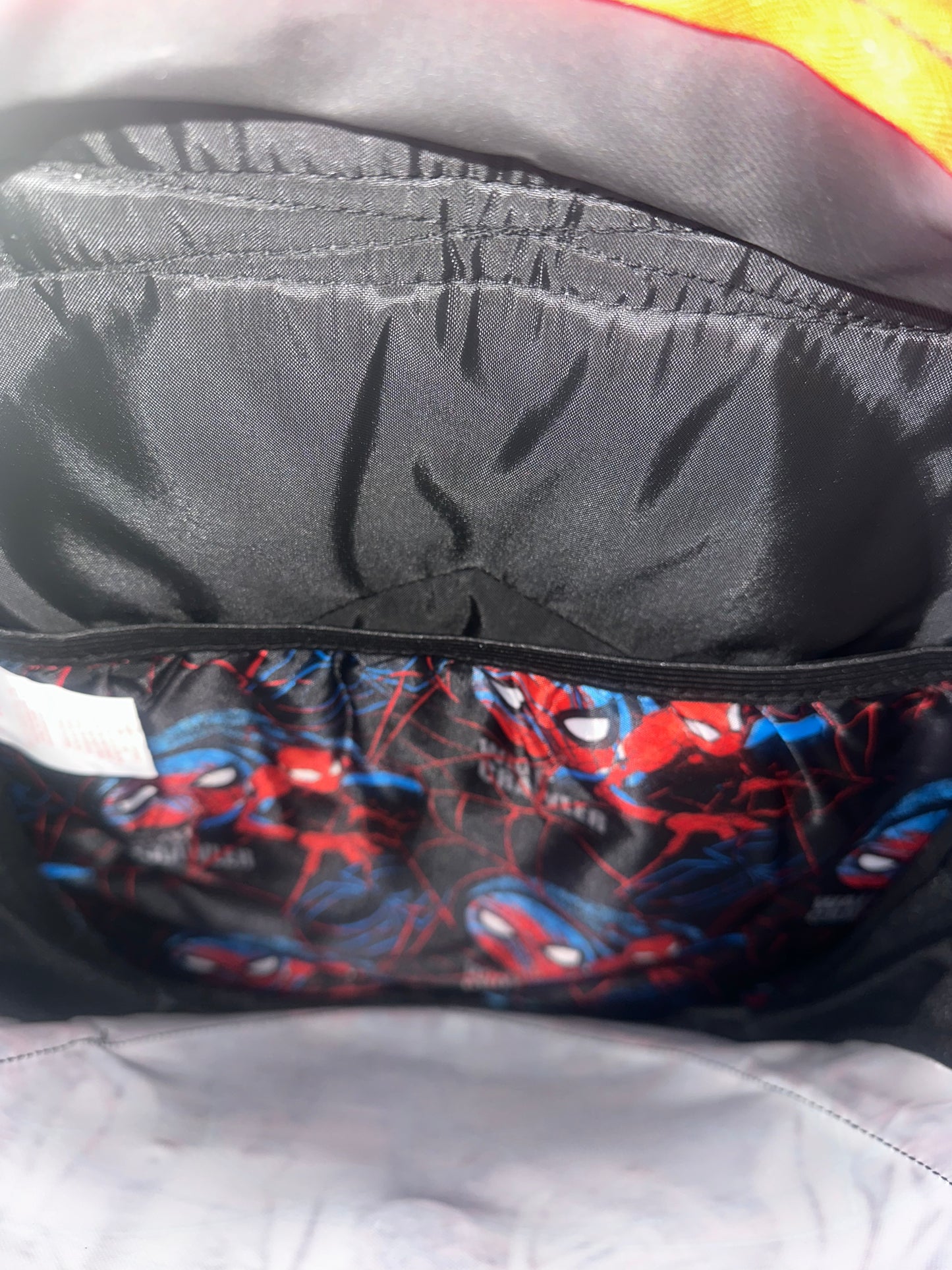 Marvel Spider‑Man Mask Boys’ Light‑Up 17” Backpack – Black/Red