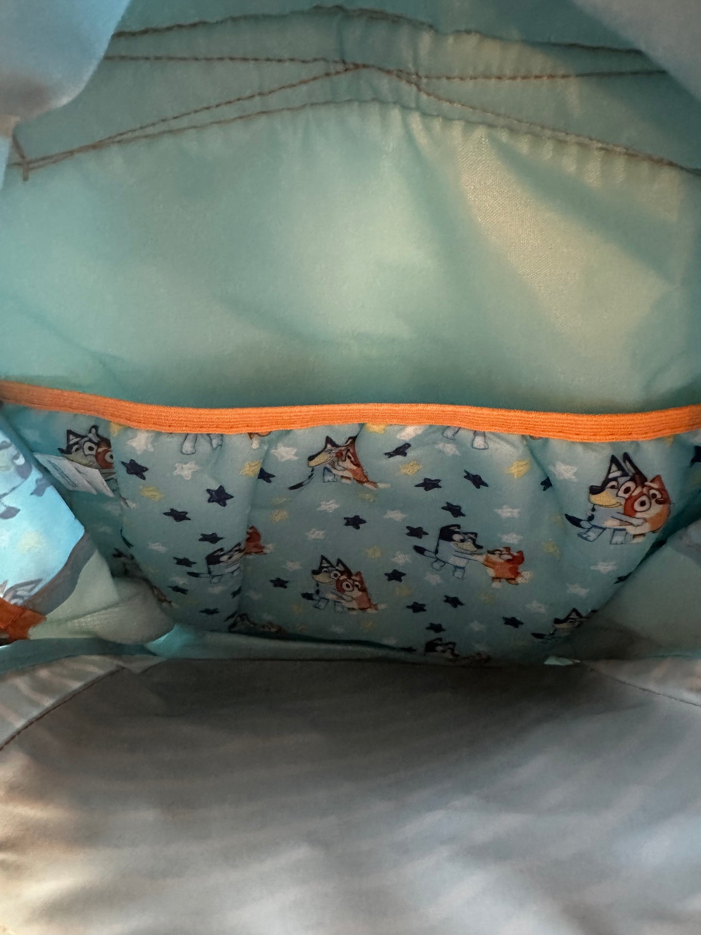 Bluey & Bingo 17” Light‑Up Stars & Stripes Backpack – Mint