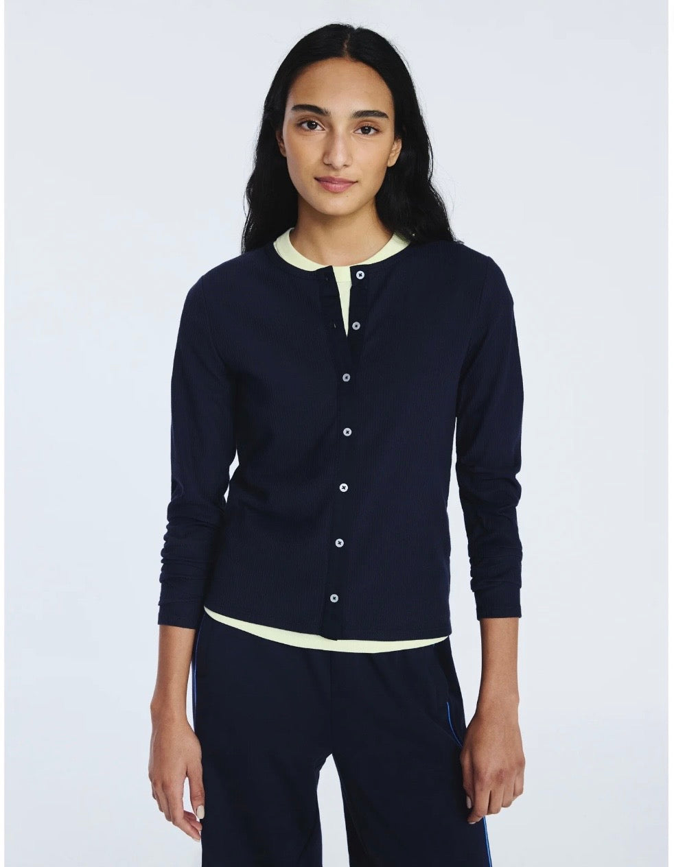 Free Assembly Women's Fitted Cardigan Sweater with Long Sleeves