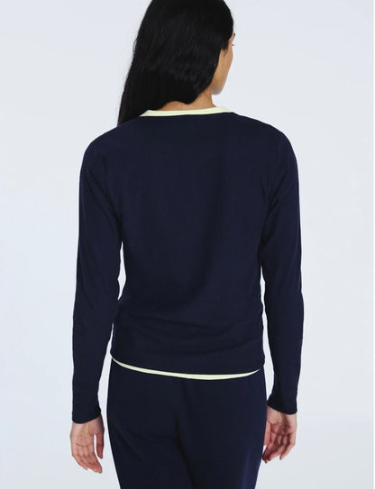 Free Assembly Women's Fitted Cardigan Sweater with Long Sleeves